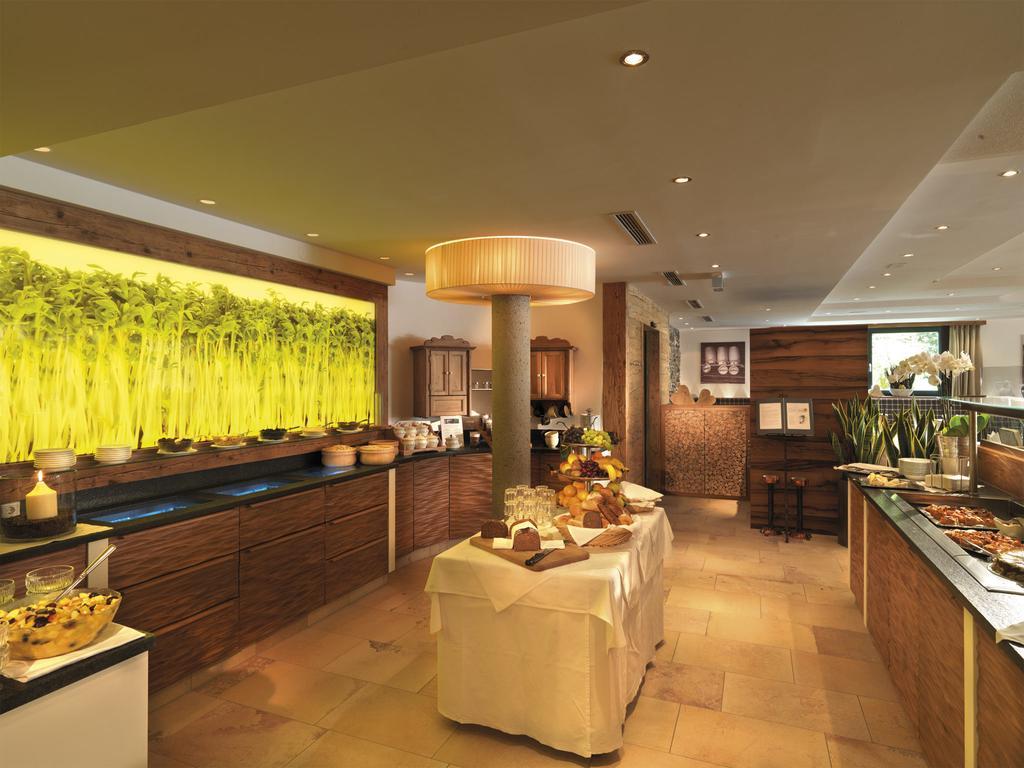 Hotel Kaprunerhof Ngoại thất bức ảnh